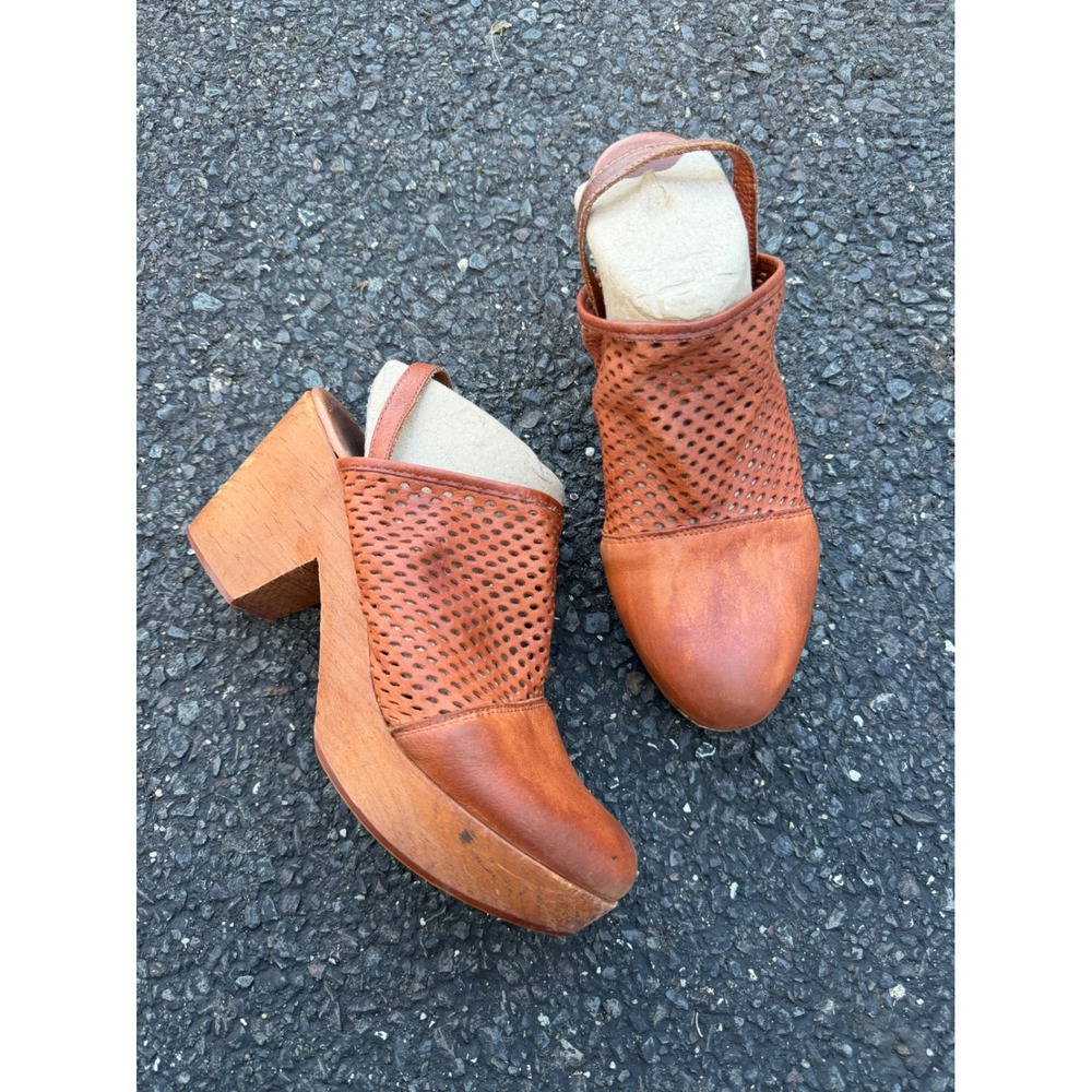 Free People Tan Leather Perforated Slingback Platform Clogs Wooden Block Heel